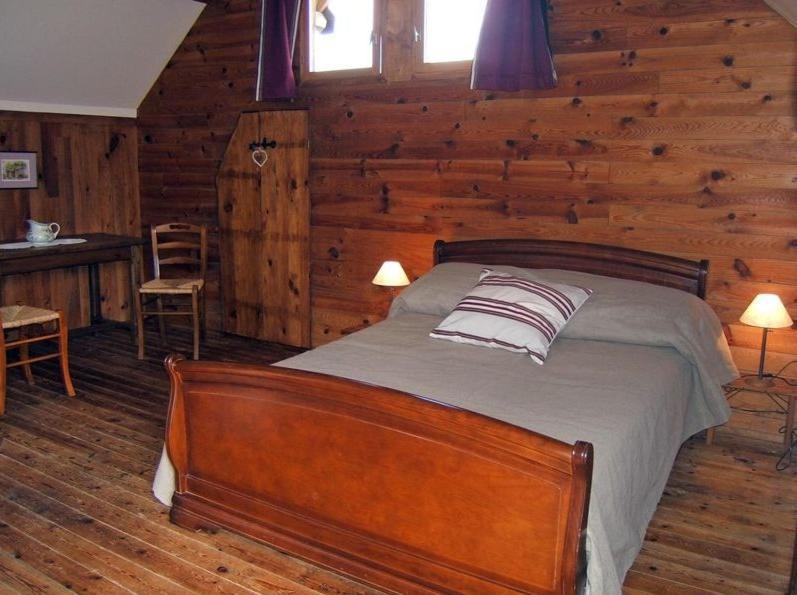 Ferme De La Cacheterie, Bed & Breakfast Fleury-la-Forêt Екстериор снимка